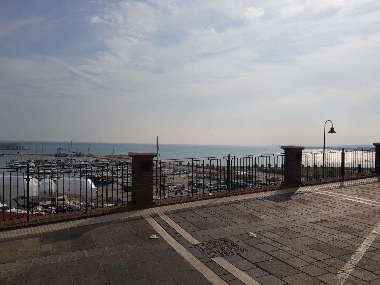 Residenza Lumiere Villa Termoli Exterior photo